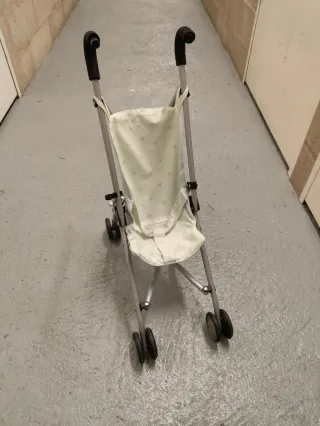 Cochecito de juguete para bebé