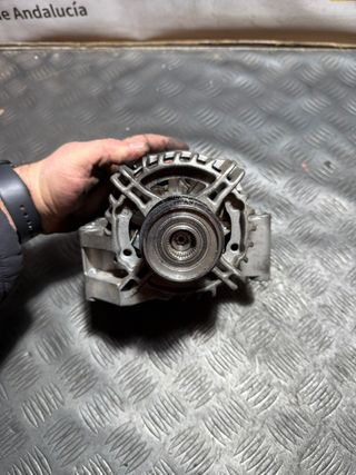 Alternador Opel Corsa D (2008)
