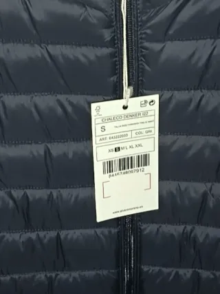 Chaleco Álvaro Moreno Negro