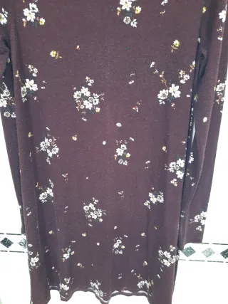 Vestido corto floral Pull&Bear