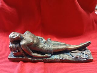 Cristo Yacente en filamento acabado bronce