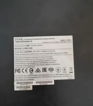 Switch Zyxel 24 porte Gigabit PoE+ 170W