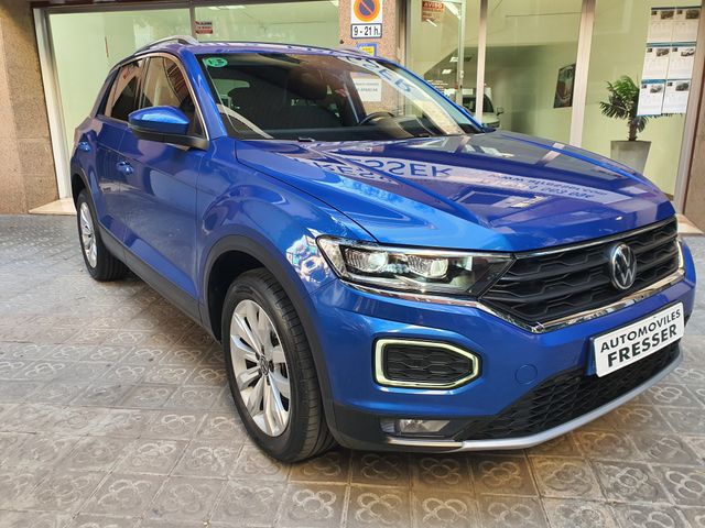 Volkswagen T-Roc 150CV DSG7 AUTOMÁTICO AÑO 2021