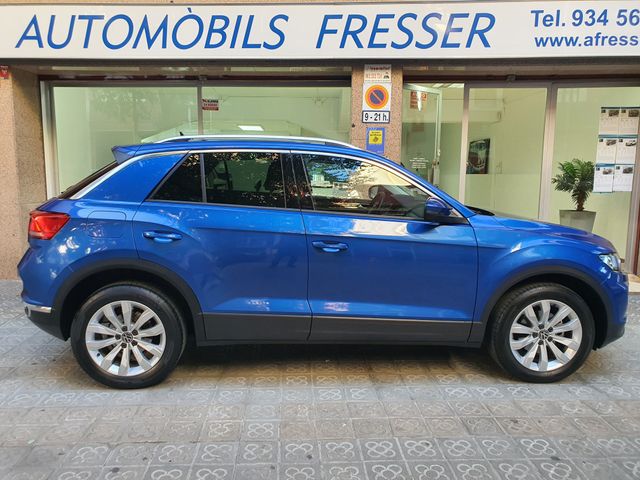 Volkswagen T-Roc 150CV DSG7 AUTOMÁTICO AÑO 2021