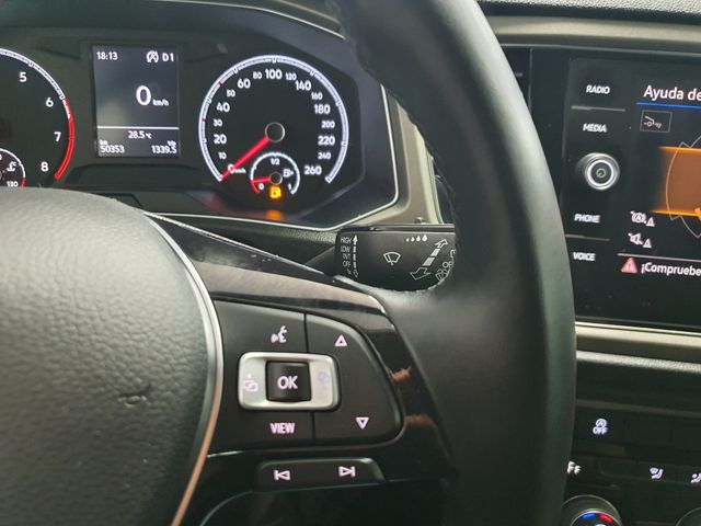 Volkswagen T-Roc 150CV DSG7 AUTOMÁTICO AÑO 2021