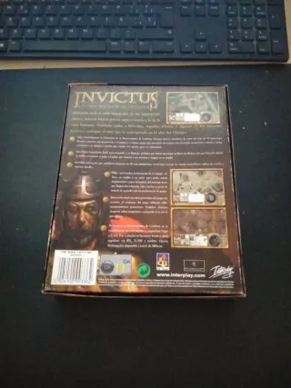 Vendo o cambio Invictus: In The Shadow of olympus