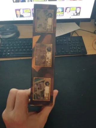 Vendo o cambio Invictus: In The Shadow of olympus