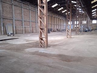Nave industrial en alquiler en Sedaví