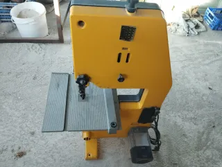 Sierra de cinta  DEWALT DW738