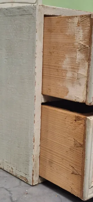 Mueble tocador vintage blanco y verde