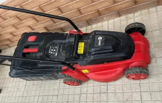 Tosaerba Elettrico Newton