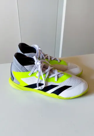 Zapatillas fútbol sala niño Adidas Talla 36.5