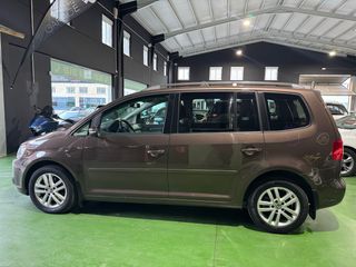 VOLKSWAGEN Touran 2.0 TDI Sport  2012