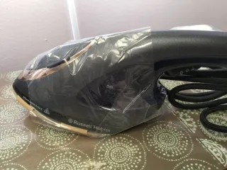 Plancha vertical Russell Hobbs