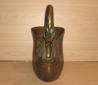 Centro mesa jarrón jardinera cisne dorado años 50