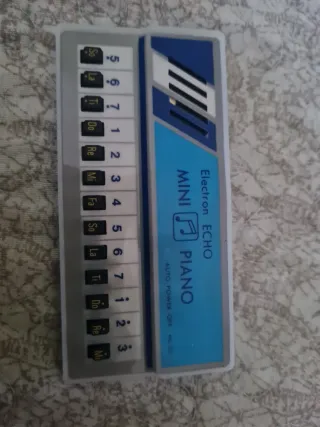 Mini Piano Elettronico Giocattolo Vintage HC02