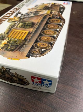 Tamiya M113A2 Desert Version 1/35