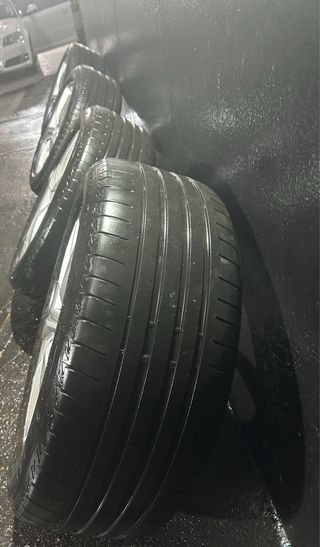 Llantas Audi A4 B9 R17 Runflat 30%