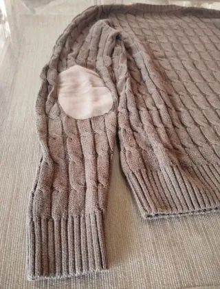 Jersey Pull and Bear ochos marrón