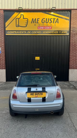 Mini One Etiqueta B