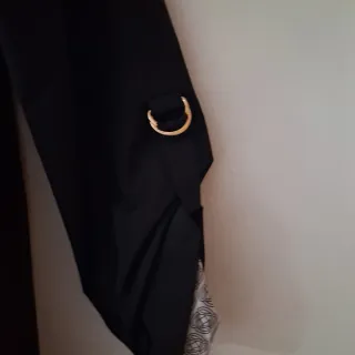 Gabardina negra larga