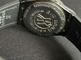 Reloj HBLT Negro y Plateado