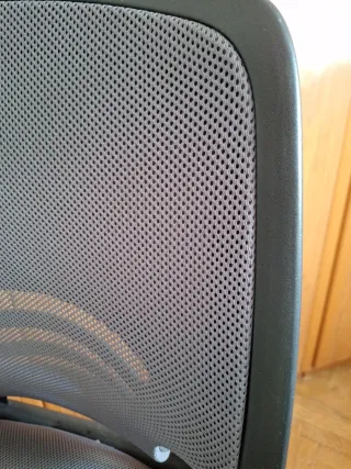 Silla de oficina ergonómica regulable