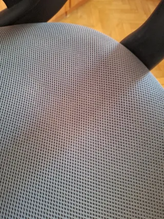 Silla de oficina ergonómica regulable