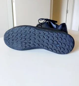 Zapatillas Nike multitaco niño Talla 38