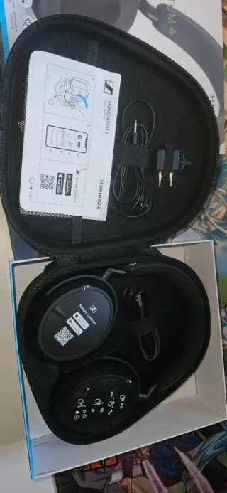 Sennheiser Momentum 4 Wireless Auriculares