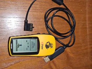 GPS Garmin Etrex 10 + cable para PC