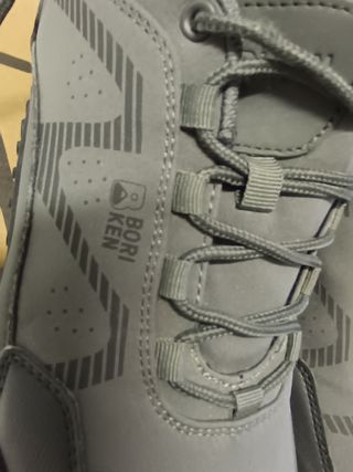 Zapatos de montaña grises talla 40