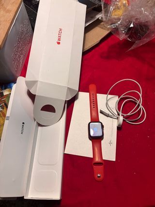 Apple Watch 7 45mm Rosso