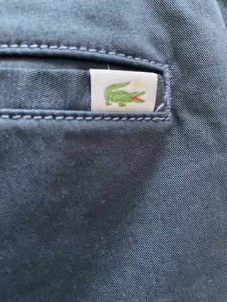Pantalón Lacoste gris