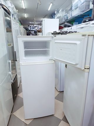 Lavadora Saivod 6kg + Nevera Brandt 160cm