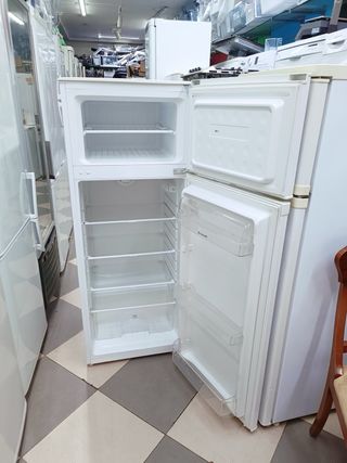 Lavadora Saivod 6kg + Nevera Brandt 160cm