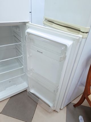 Lavadora Saivod 6kg + Nevera Brandt 160cm