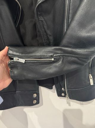 Chaqueta Piel Negra Mango Talla S