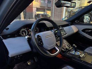 Land Rover Range Rover Evoque P250HEV