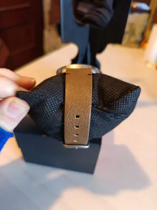 Reloj Marea Negro y Marrón