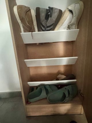 Zapatero con espejo madera y cristal