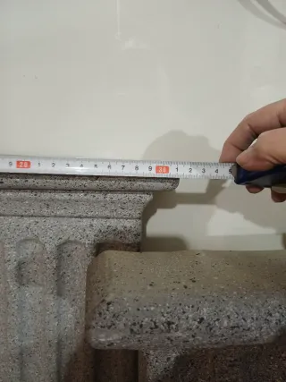 3 Columnas con Capitel