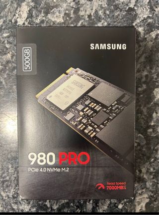 PC Gamer Thermaltake RX 7800 XT