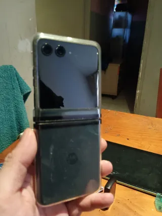 Motorola Razr 40 Ultra negro.para arreglar