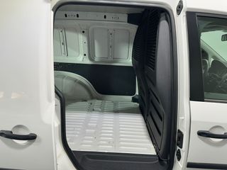 Volkswagen Caddy 1.6 TDI Furgón.