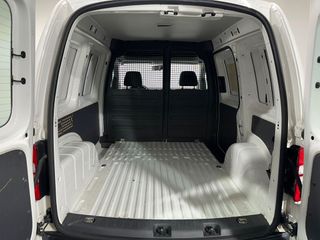 Volkswagen Caddy 1.6 TDI Furgón.