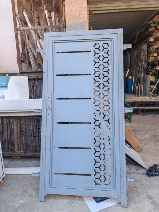 Puerta de entrada 200x100