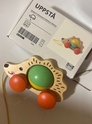 Erizo de madera IKEA UPPSTÅ