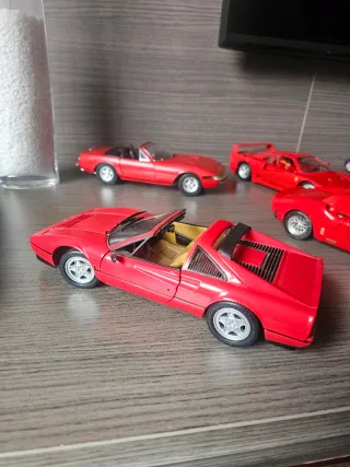 Ferrari 328 GTS 1/18 Anso