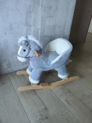 Caballito balancín gris